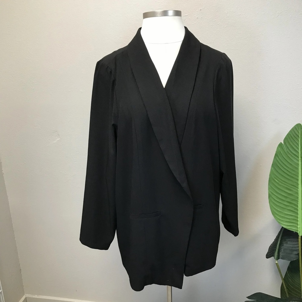 Torrid Parker Studio Black Crepe Blazer - Size 26 (4)
